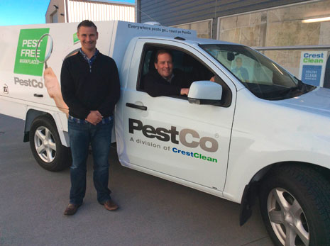 CrestClean Tauranga Regional Manager Jan Lichtwark and PestCo Operations Manager Rowan Washer consulted with customers about pest control requirements.