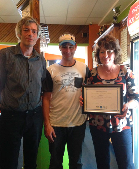 Bert and Felicity van der Lee were presented with their three-year long service award by Tauranga Regional Manager Jan Lichtwark. 