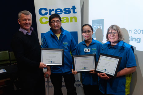 CrestClean Managing Director Grant McLauchlan presented a Certificate of Appreciation to Marciel and Martin De Guzman and Julie Cameron for helping franchisees Orland (Pictured next to Grant) and Desiree Cudal.