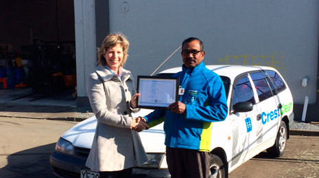Hutt Valley franchisee Chandra Narayan was presented with his 5 year Long Service Award by Hutt Valley/Wairarapa Regional Manager Clare Menzies.