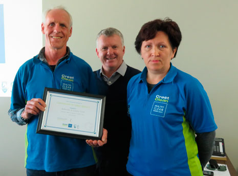 Hawkes Bay’s longest franchise team Rob and Liama Vork received their seven year Long Service Award.
