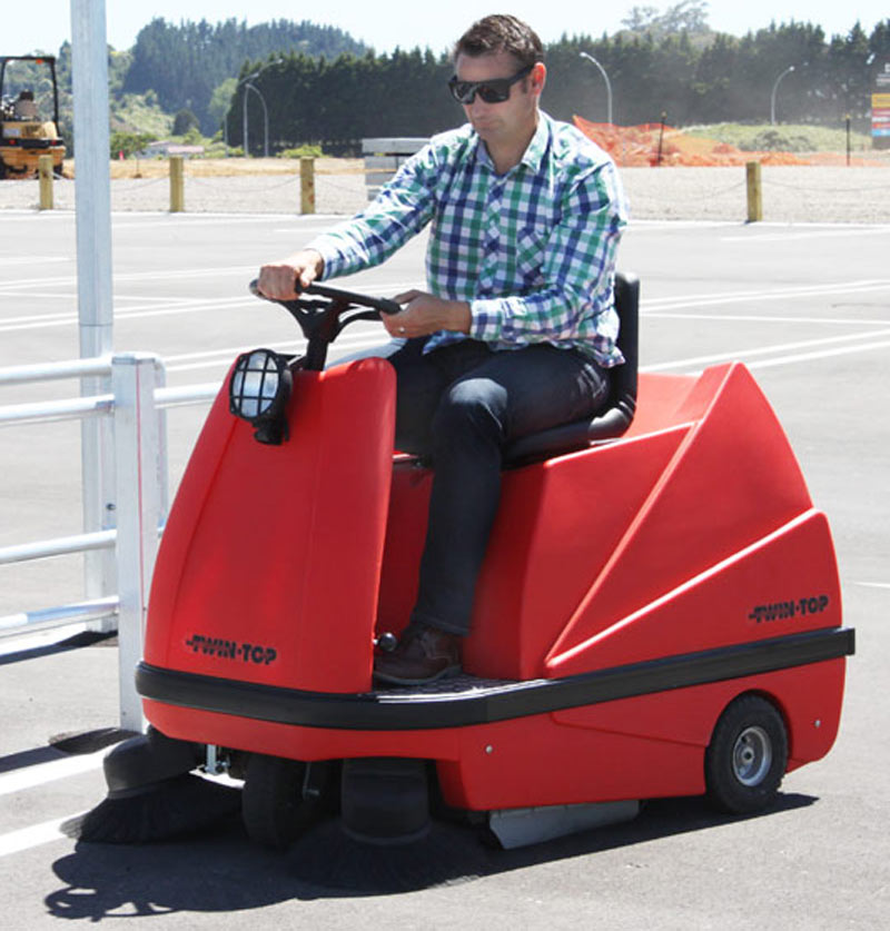 Jan Lichtwark’s a picture of concentration on his test drive.