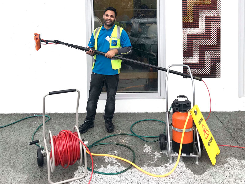 Amardeep Singh has just completed his Pure Water Window Cleaning training. 